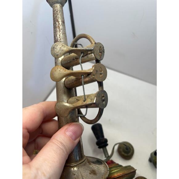 Lot of Antique Tin Music Toys Top - Picture 7 of 7